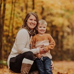 Meet your Posher, Alaina